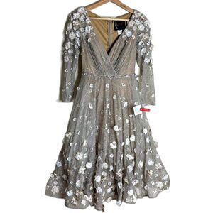 Mac Duggal FLORAL EMBELLISHED LACE A-LINE COCKTAIL DRESS in beige blush size 2